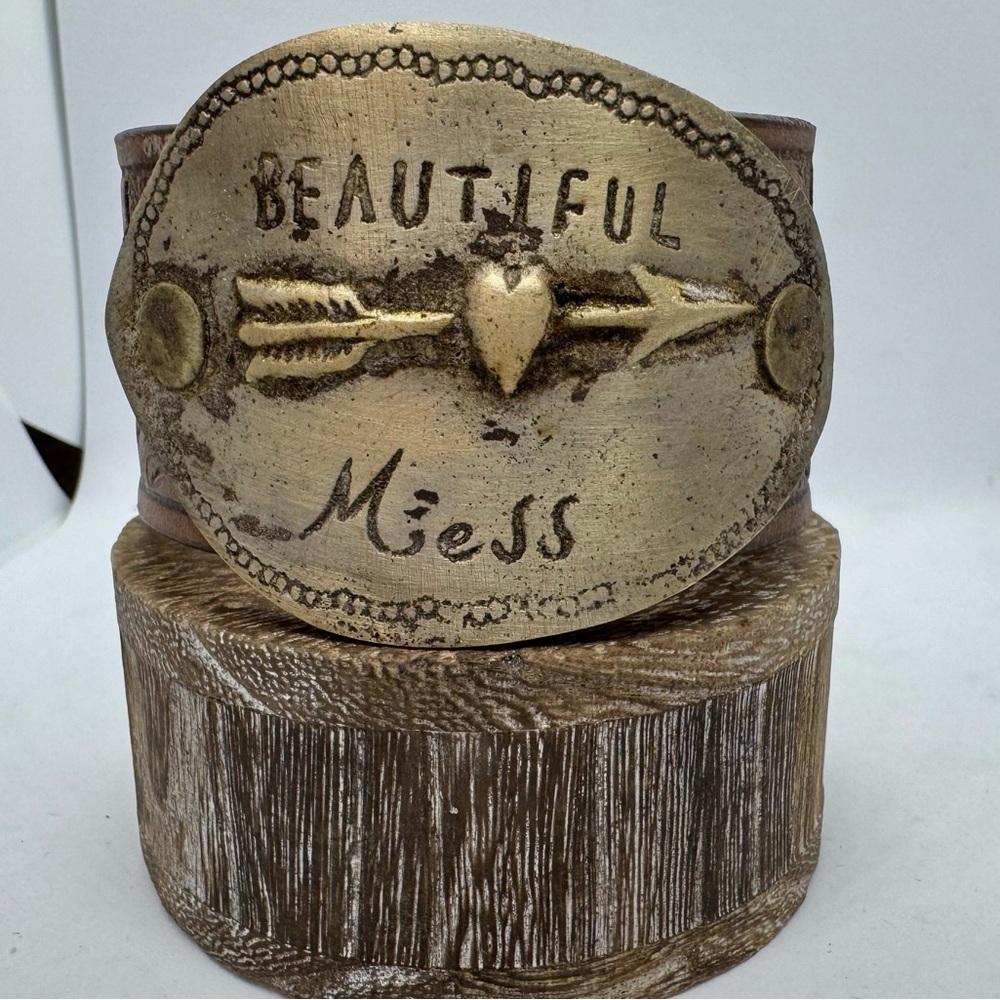 A Rare Bird Brass and Leather Cuff - Picture 6 of 7